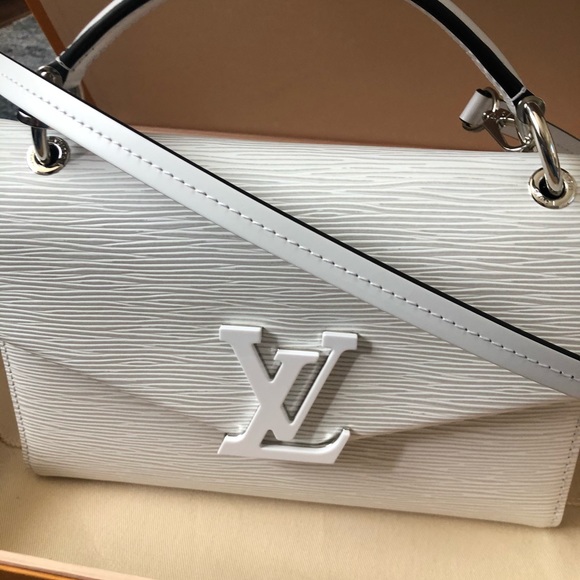 NWT Louis Vuitton Pochette Grenelle white crossbod - Picture 2 of 9